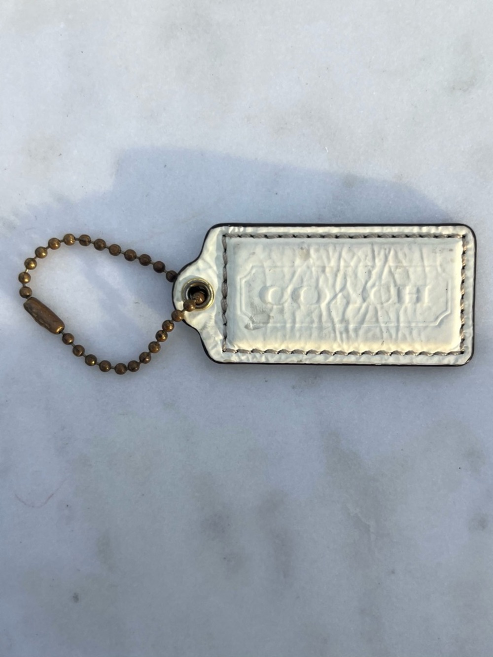 COACH Vintage Leather Hang Tag, Off White